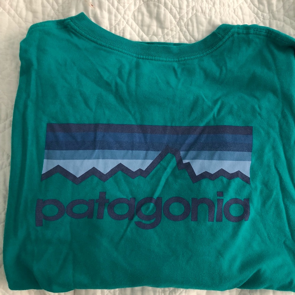 Men’s Patagonia Long Sleeve Logo T-Shirt